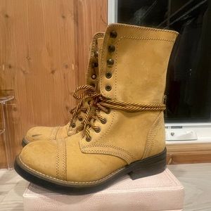 Steve Madden Leather combat boots Tan